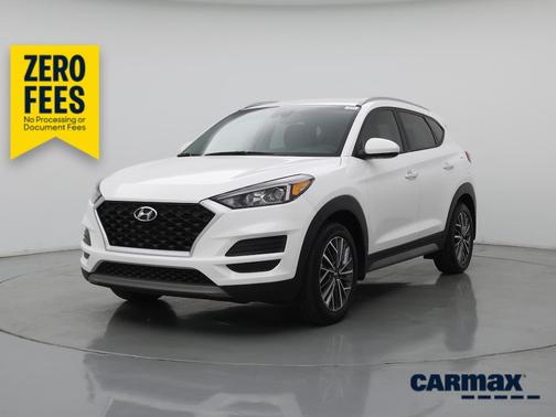 White 2021 Hyundai TUCSON SEL