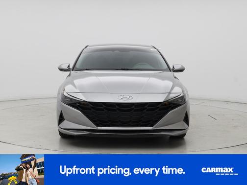 2021 Hyundai ELANTRA SE
