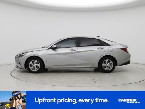 2021 Hyundai ELANTRA SE