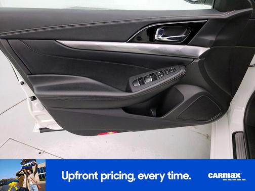 2023 Nissan Maxima SV