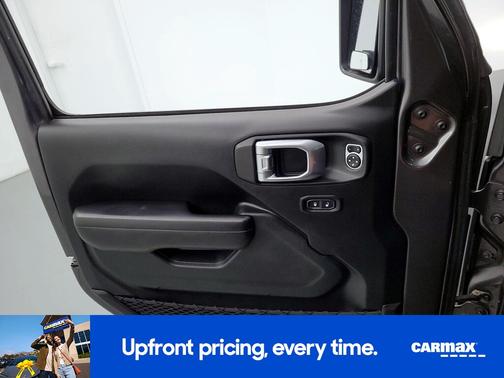 Gray 2020 Jeep Gladiator Sport S