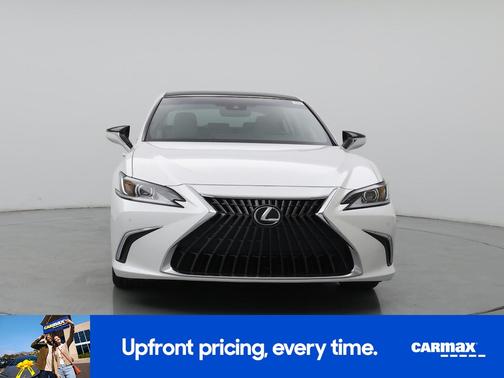White 2022 Lexus ES 350 Luxury