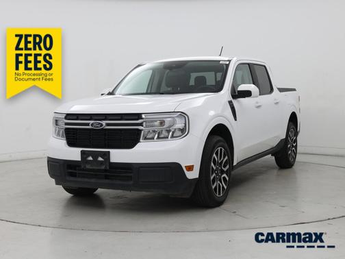 White 2023 Ford Maverick Lariat