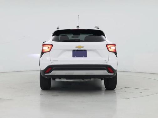 White 2025 Chevrolet Trax LT