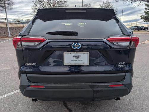 2024 Toyota RAV4 Hybrid XLE
