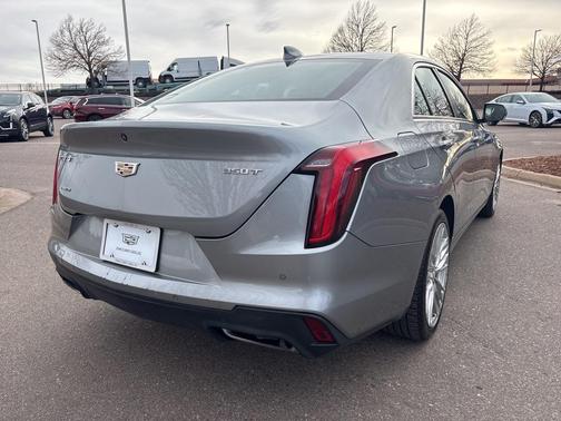 2023 Cadillac CT4 Premium Luxury