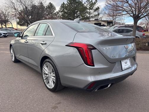 2023 Cadillac CT4 Premium Luxury