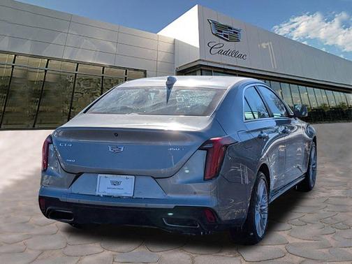 2023 Cadillac CT4 Premium Luxury