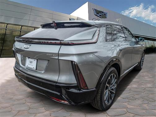 2025 Cadillac LYRIQ Sport