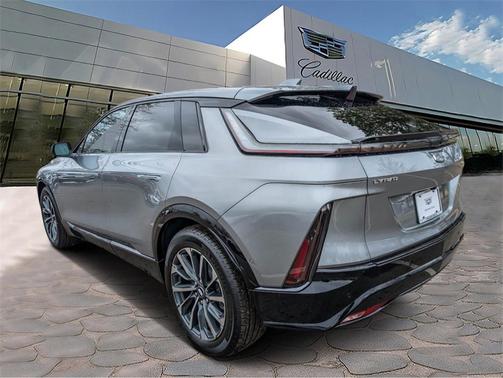 2025 Cadillac LYRIQ Sport