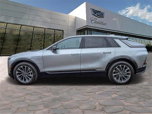 2025 Cadillac LYRIQ Sport