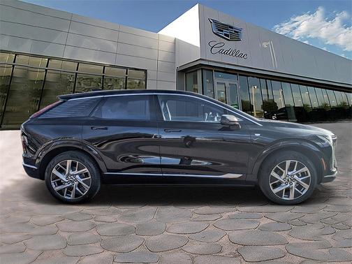 2026 Cadillac OPTIQ Luxury