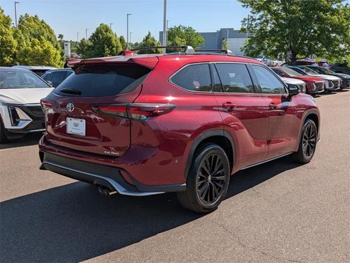 2024 Toyota Highlander XSE