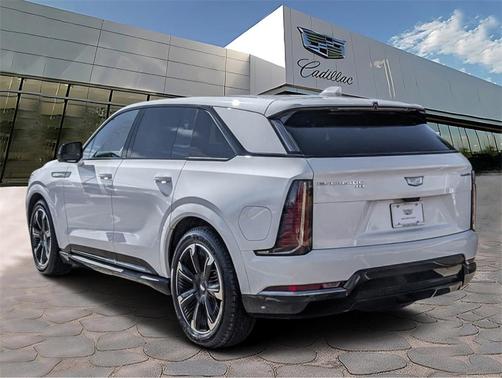 2025 Cadillac Escalade IQ Sport 2