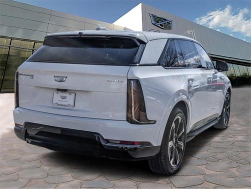 2025 Cadillac Escalade IQ Sport 2