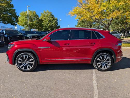 2022 Volkswagen Atlas Cross Sport 3.6L V6 SEL Premium R-Line
