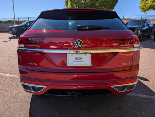 2022 Volkswagen Atlas Cross Sport 3.6L V6 SEL Premium R-Line