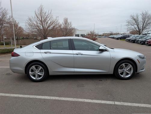 2018 Buick Regal Sportback Preferred
