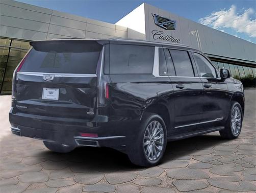 2023 Cadillac Escalade ESV Premium Luxury