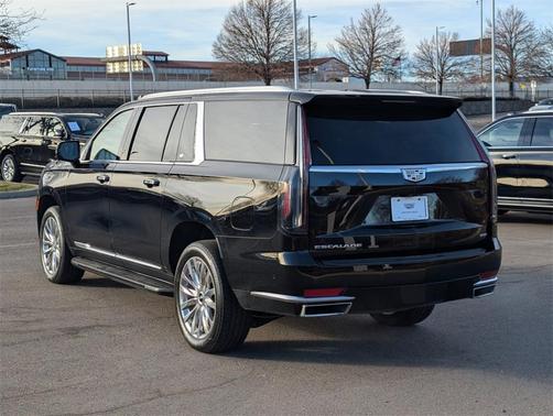 2023 Cadillac Escalade ESV Premium Luxury