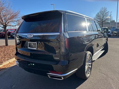 2023 Cadillac Escalade ESV Premium Luxury