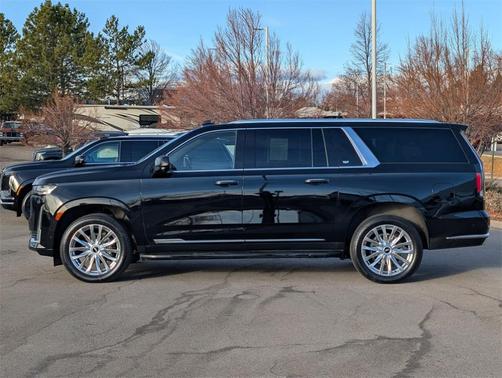 2023 Cadillac Escalade ESV Premium Luxury