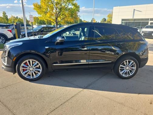2023 Cadillac XT5 Sport