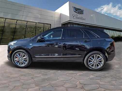 2023 Cadillac XT5 Sport