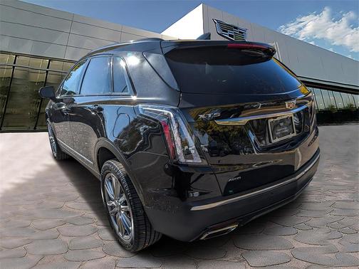 2023 Cadillac XT5 Sport