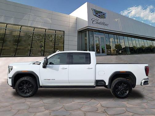 2024 GMC Sierra 2500 AT4