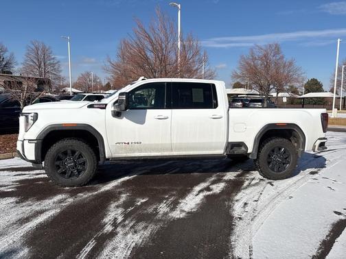 2024 GMC Sierra 2500 AT4