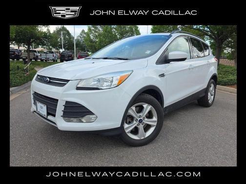 Oxford White 2015 Ford Escape SE