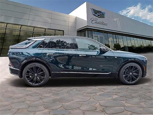 2025 Cadillac LYRIQ Luxury