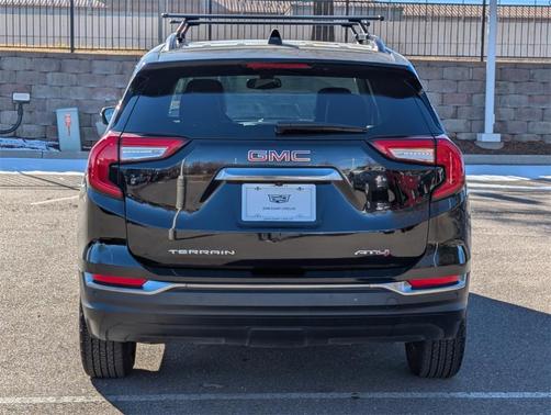 2023 GMC Terrain AT4