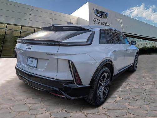 2025 Cadillac LYRIQ Luxury