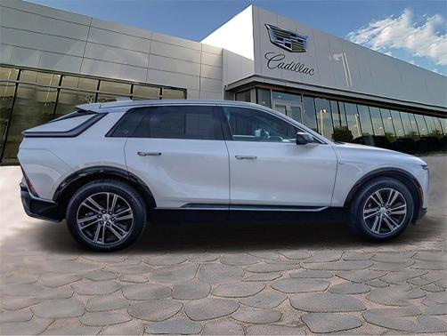 2025 Cadillac LYRIQ Luxury