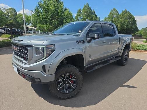 Sterling 2024 GMC Sierra 1500 AT4