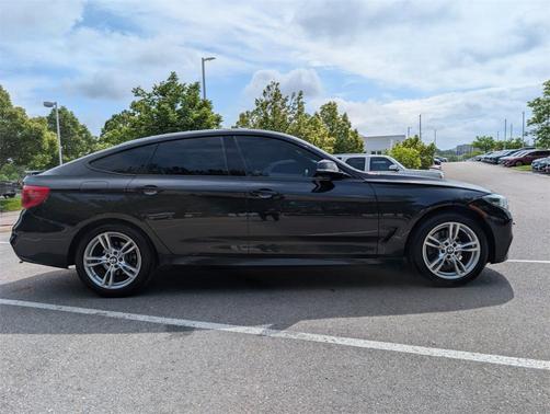 2017 BMW 330 Gran Turismo i xDrive