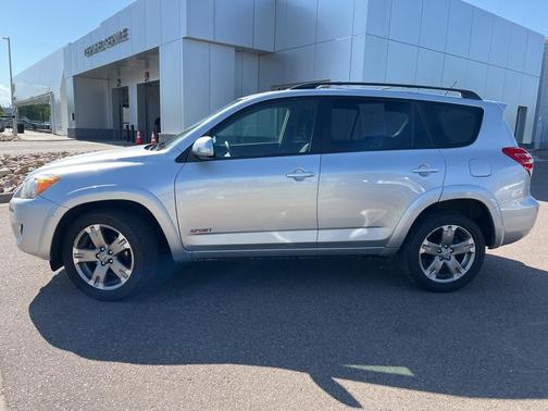 2010 Toyota RAV4 Sport