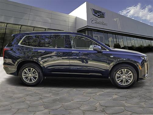 2025 Cadillac XT6 Luxury AWD