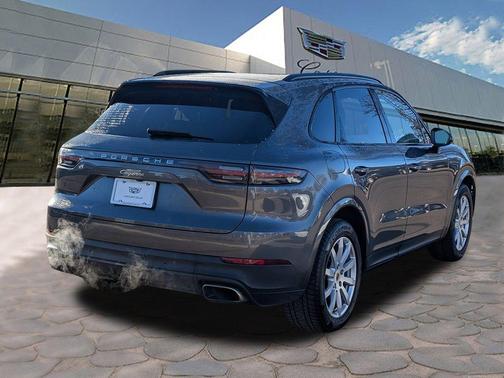 2021 Porsche Cayenne Base