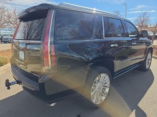 2017 Cadillac Escalade Platinum