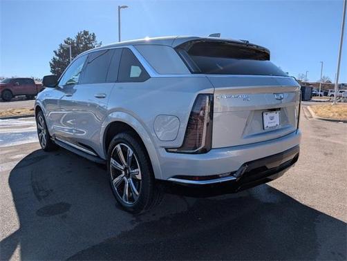 2025 Cadillac Escalade IQ Luxury 2