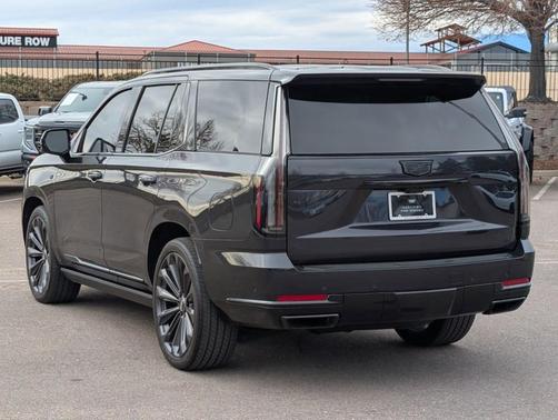 2025 Cadillac Escalade Sport Platinum