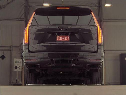 2025 Cadillac Escalade Sport Platinum