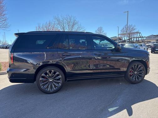 2025 Cadillac Escalade Sport Platinum