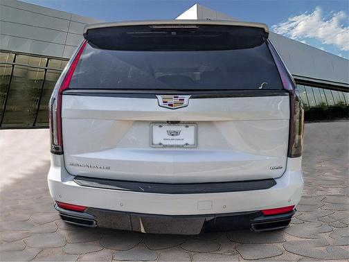 2022 Cadillac Escalade ESV Sport Platinum
