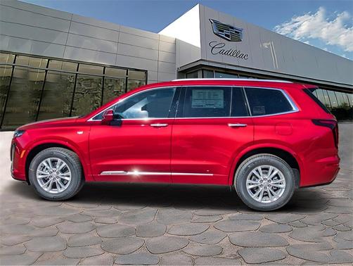 2025 Cadillac XT6 Luxury AWD