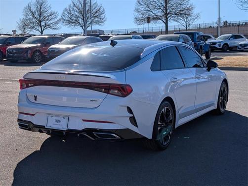 2024 Kia K5 GT-Line
