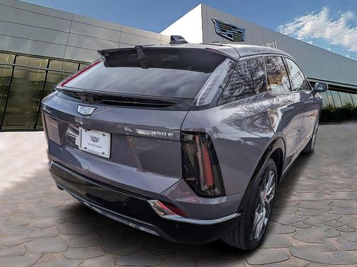 2026 Cadillac OPTIQ Luxury